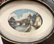 Paire de petites aquatintes à vue ovale 