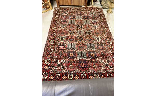 Tapis iranien en laine points noués, 207