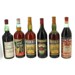 Bel ensemble de 6 bouteilles anciennes d