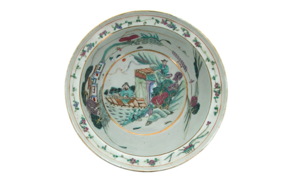 CHINE - Jatte creuse en porcelaine à déc