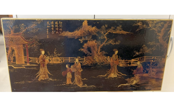 CHINE - Panneau en laque à décor de femm