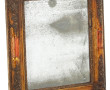 Petit miroir ancien à encadrement doré à