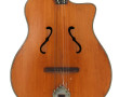Guitare sèche, dans l'état d'usage, A. V