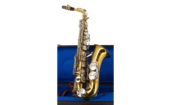 SAXOPHONE en laiton WELTKLANG Soliste, a