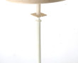 Pied de lampe en métal peint en blanc, q