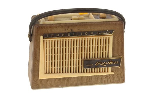 Transistor Pizon Bros, vendu en l'état (