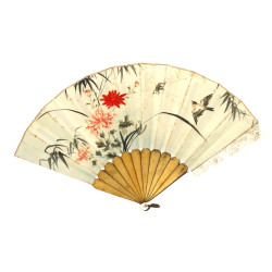 Eventail asiatique en soie peintre à déc