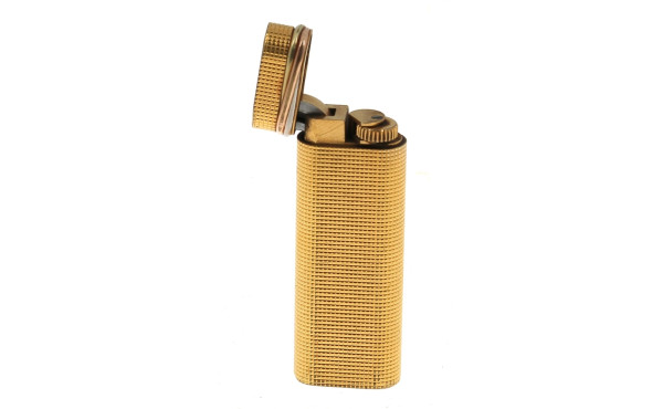 CARTIER - Briquet en plaqué or, H 7 cm