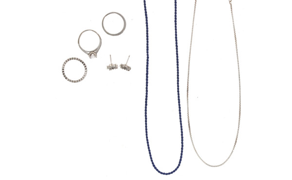 Lot de bijoux en argent : 3 bagues dont 