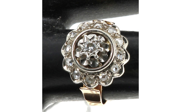 Bague en or jaune 18 carats et platine, 