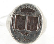 Bague armoiriée en argent, poinçon crabe