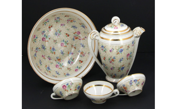 Lot de porcelaines : jatte creuse, verse