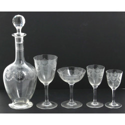 8 coupes à champagne anciennes en crista