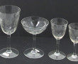 Eléments de service de verres à pied anc