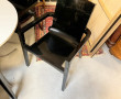 3 fauteuils en polycarbonate noir modèle