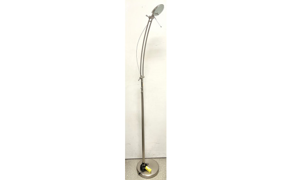 Petit lampadaire veilleuse en métal gris
