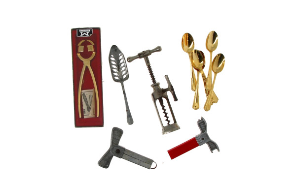 Cuillère à absinthe ancienne : on y join