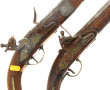Fusil et deux pistolets nord-africain, v