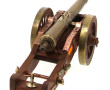 Canon miniature en bois, cuivre et laito