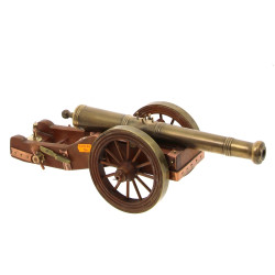 Canon miniature en bois, cuivre et laito