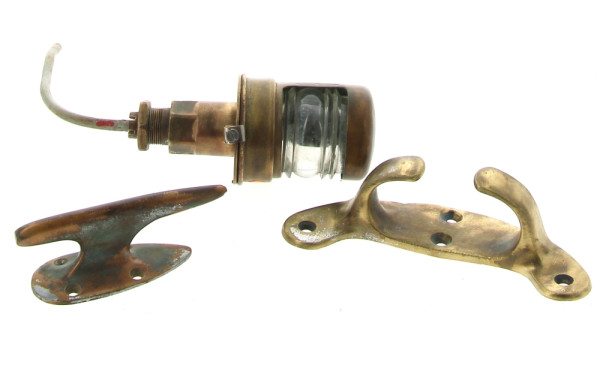 Thème marine - Trois objets de marine : 