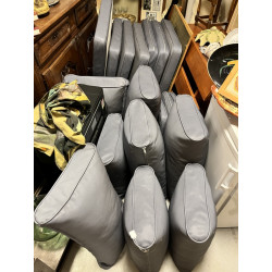 COUSSINS D'EXTERIEUR - Important ensembl