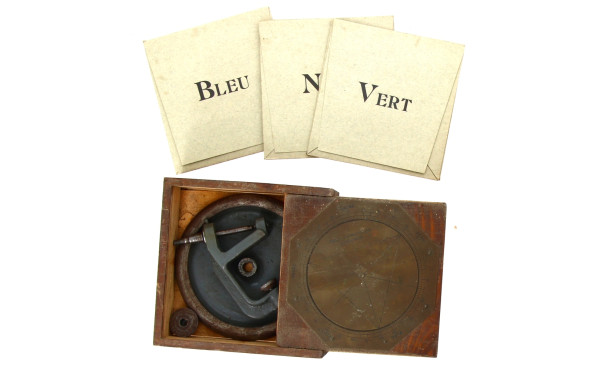 FORICHON - Cercle chromatique présenté d