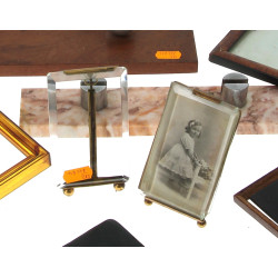 Lot de divers porte-photos dont 2 à verr