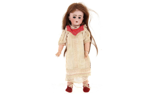 SFBJ 4 - Petite poupée tête porcelaine, 