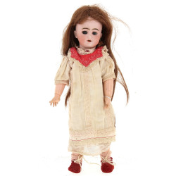 SFBJ 4 - Petite poupée tête porcelaine, 