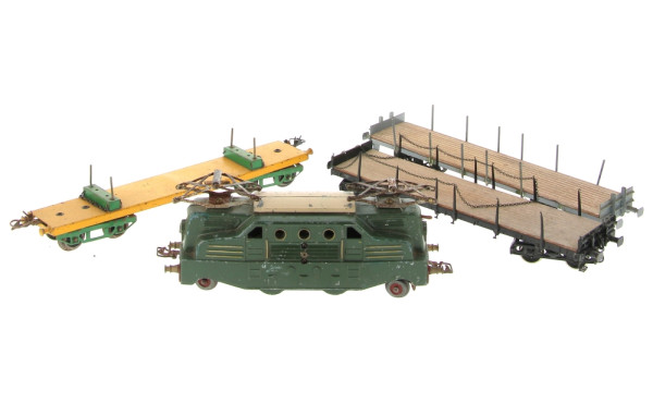 Locomotive électrique écart O trois voie