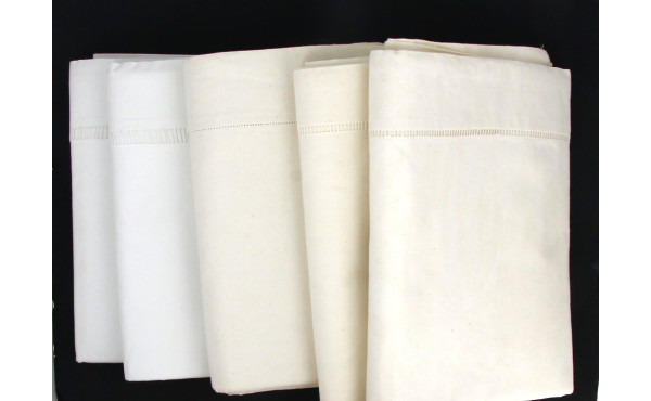 Lot de 6 draps à jours échelle et divers
