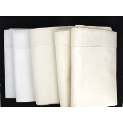 Lot de 6 draps à jours échelle et divers