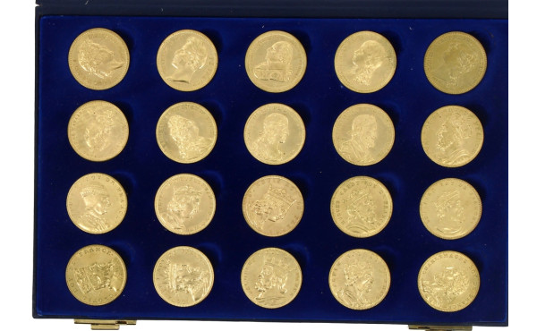 Les Rois de France - Jeu de dames - Coff