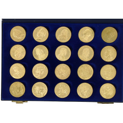 Les Rois de France - Jeu de dames - Coff