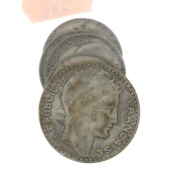 Lot de pièces en argent comprenant une p