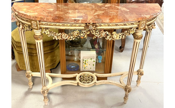 Console de style Louis XVI en bois patin
