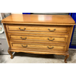 Commode de chambre ouvrant à 3 tiroirs, 