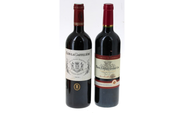 2 B St Emilion Grand cru: - 1 B CLOS LA