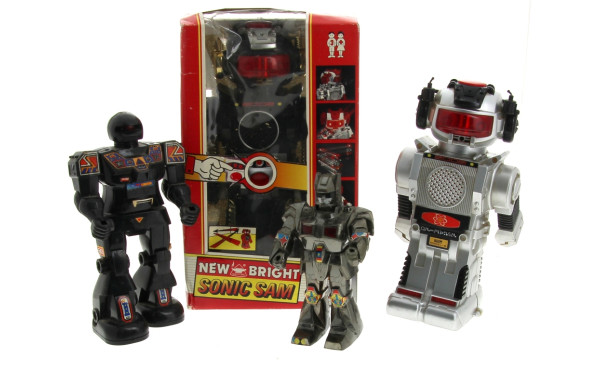 Lot de 4 robots: Sonic Sam en boite d'or