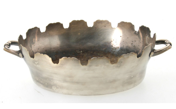 Verrière en métal argenté, H 9,5 x L 27,
