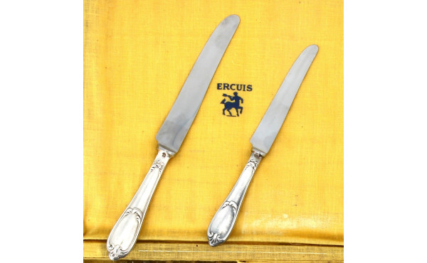 ERCUIS - 12 couteaux de table et 12 cout