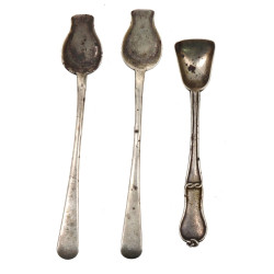 Paire de cuillères à sel en argent, poin