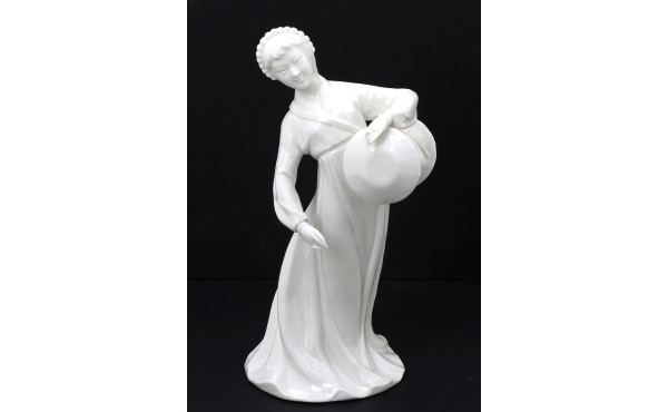 CHINE XXème - Statuette en porcelaine bl