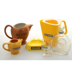 RICARD - Lot d'objets publicitaires comp