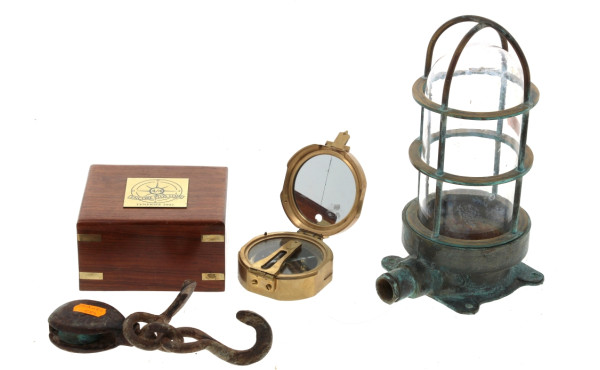 Thème MARINE - Lampe de coursive : petit