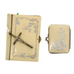 Missel et petit porte-monnaie assorti, p