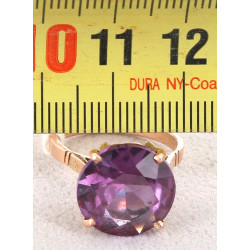 Bague en or 18 cts et améthyste synthéti