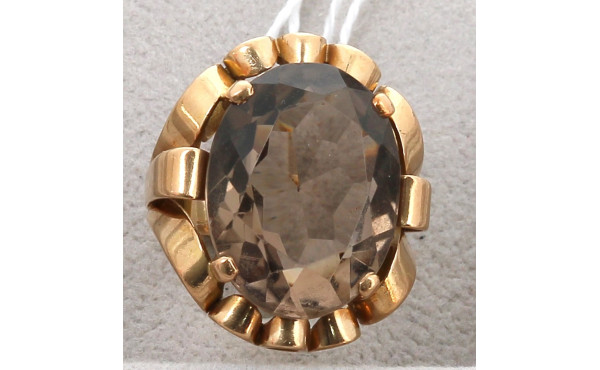 Bague en or jaune 14 cts sertie d'un qua
