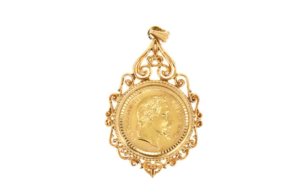 Pendentif en or jaune 18 carats, poinçon